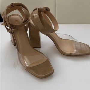Fashion Nova Nude Chunk Heels